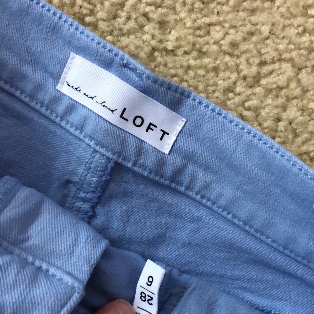 Loft cutoff periwinkle denim Shorts EUC - Picture 5 of 7